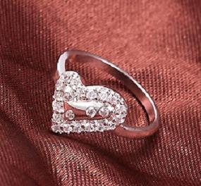 22-STONE CZ HEART RING-4 sizes